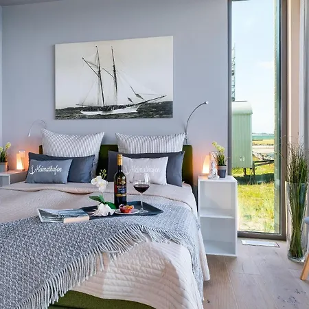 Heimathafen 2 Апартаменты *